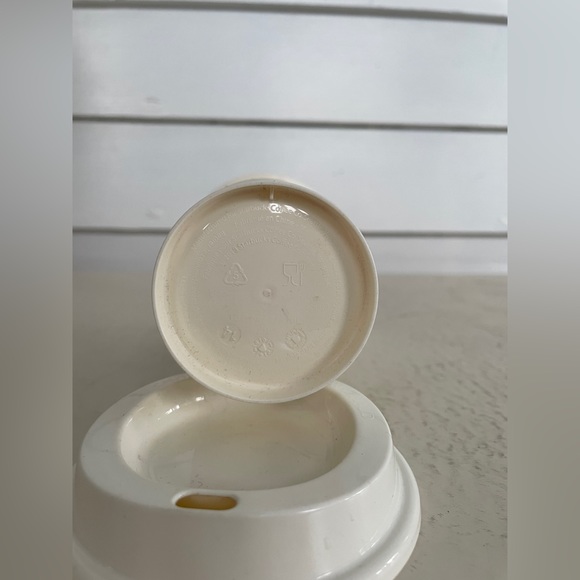 4/25 Customized ‘Chris’s Americano’ Starbucks Reusable Hot Cup - Picture 4 of 4